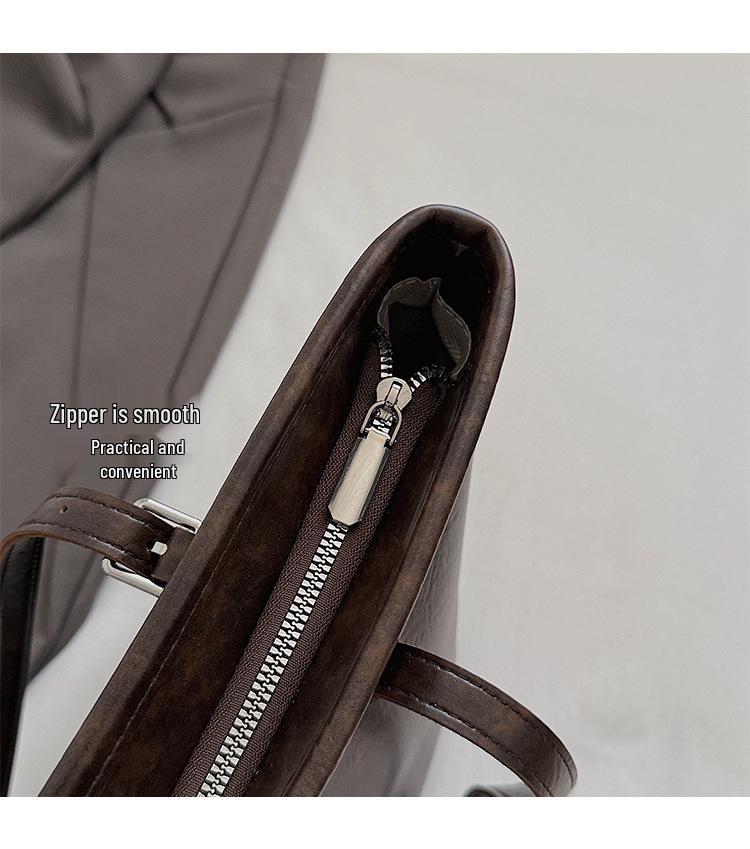 Women's Korean Fashion Large-Capacity Retro Tote Bag - Versatile and Stylish Underarm Accessory