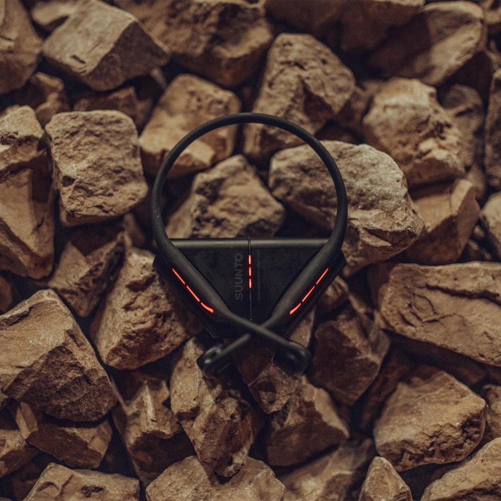 SUUNTO Bone Conduction Earphones SUUNTO WING BLACK Open Ear Technology Running Outdoor Lightweight IP67 Waterproof Long