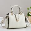 Modern Bag Pu Material With Multiple Pockets For Casual Outings