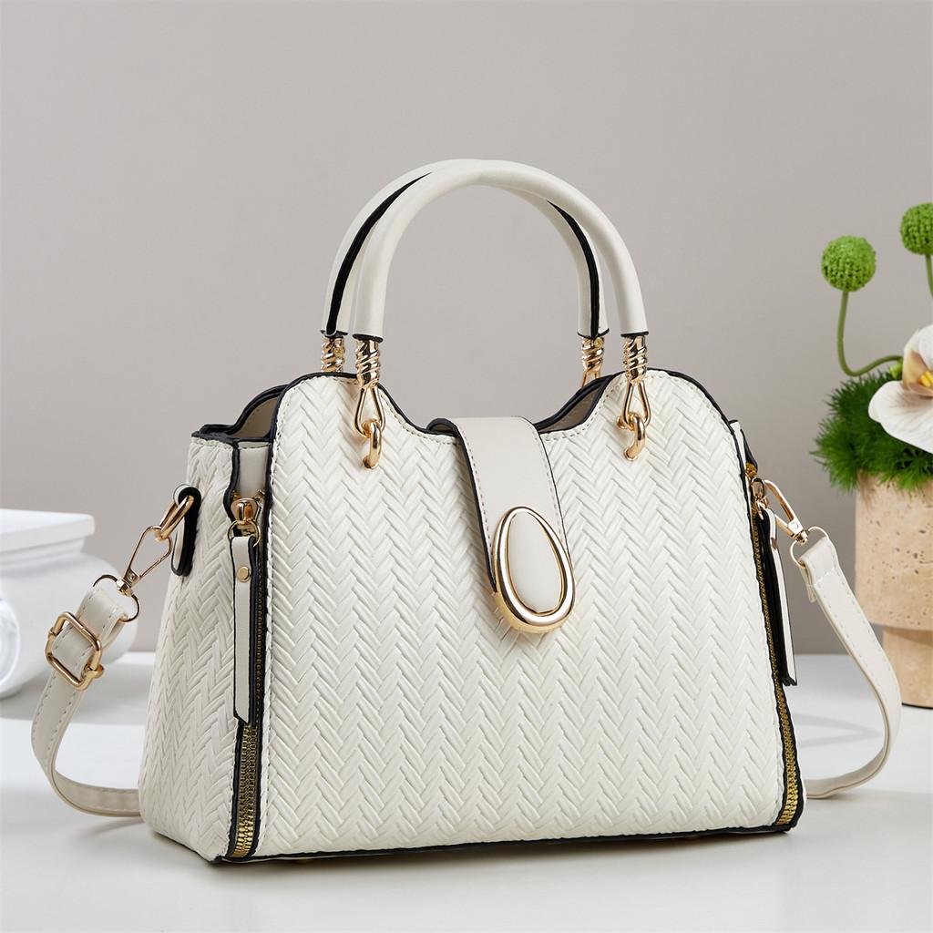 Modern Bag Pu Material With Multiple Pockets For Casual Outings