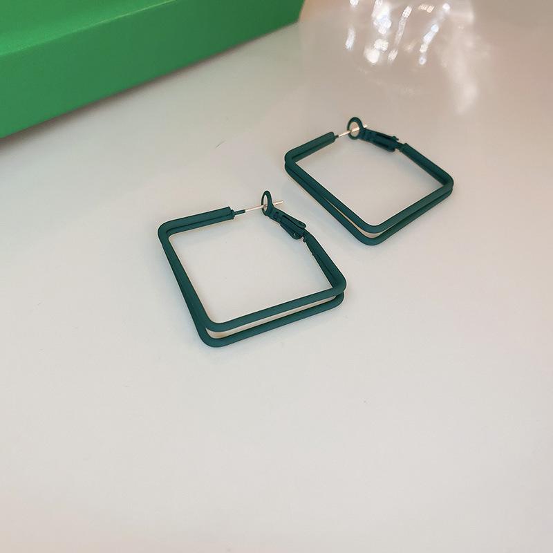Модные зеленые серьги, геометрические полые круглые квадратные серьги-капли, металлические висячие серьги, женские ювелирные изделия