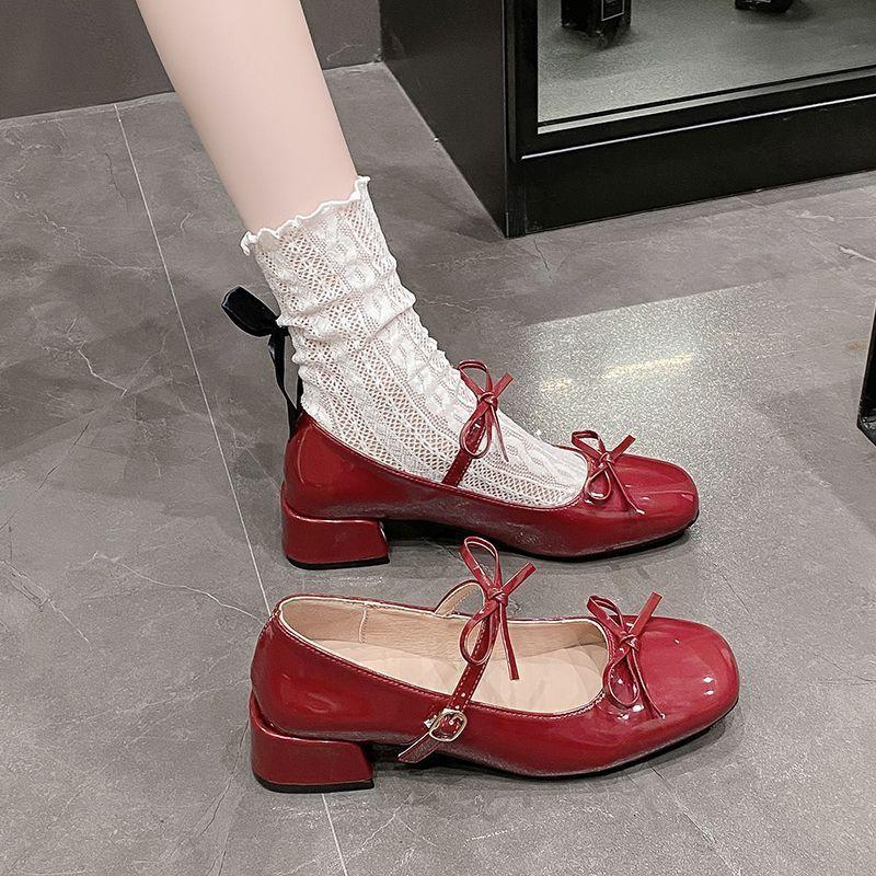 Одно слово в сказочном стиле с юбкой туфли Мэри Джейн квадратный носок бант французский ретро серебристый толстый каблук одинарные туфли