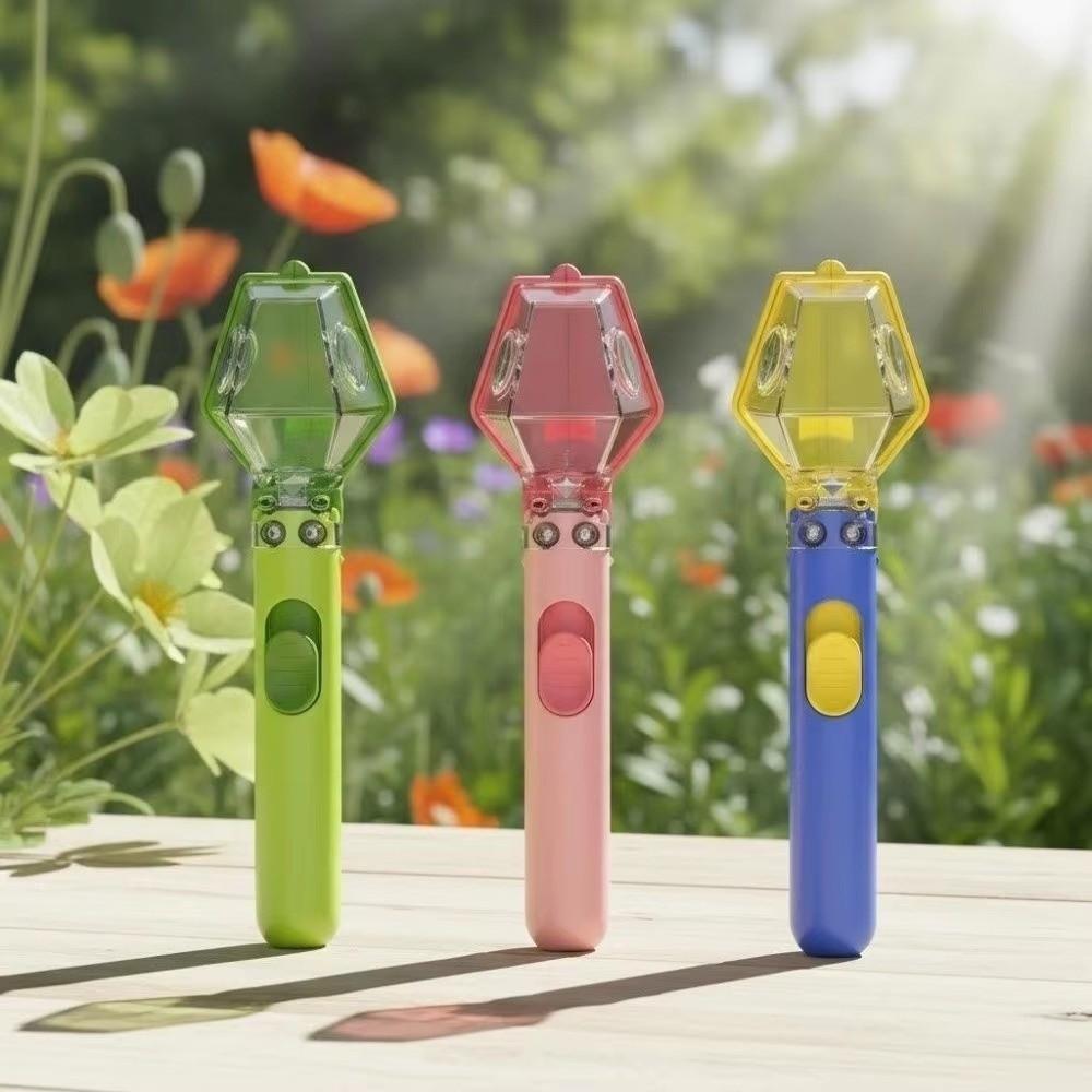 Safe Release Mechanism Handheld Insect Trap Multifunctional Bug Catcher  For Children
