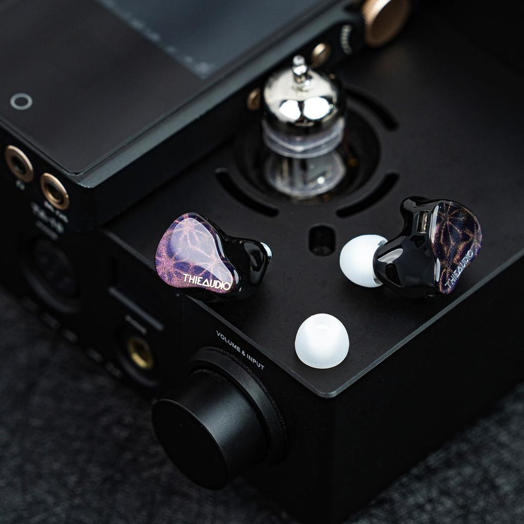 THIEAUDIO Hype 2 Hybrid Earphones Equipped with Drivers Recable Design Earphones Using Structure Headphones for Instrument 2BA+2DD High-end 4-way