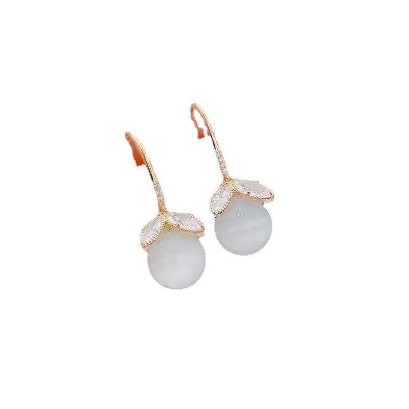 Серьги из серебра S925 с камнем кошачий глаз и звездой - Элегантные женские модные украшения