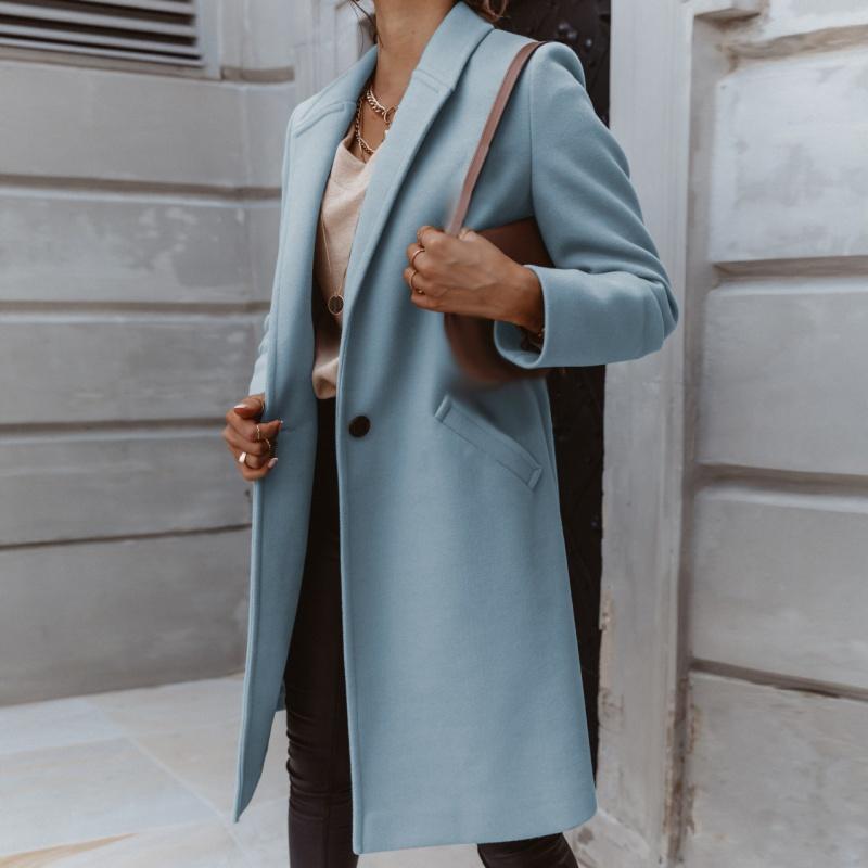Осенне-зимнее женское пальто средней длины однотонного цвета с лацканами из шерсти