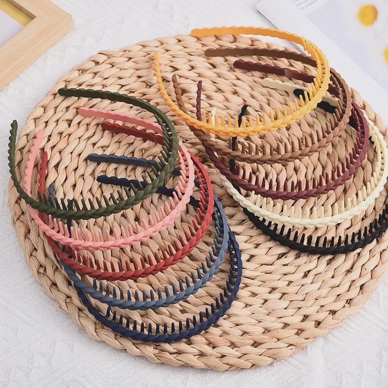 Нескользящий обруч для волос 2023 для женщин: Стильная прессованная повязка на голову с зубцами для умывания лица и создания образа знаменитой шпильки