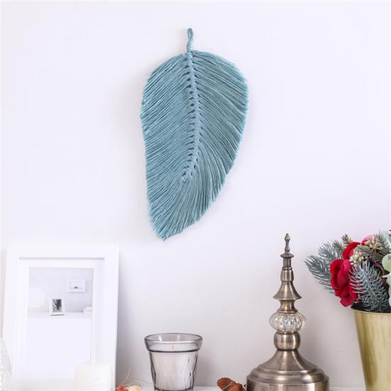 Woven Feather Tapestry Soft Fine Workmanship Cotton Macrame Wall Hanging Feather Boho Chic Woven Leaf for Wall