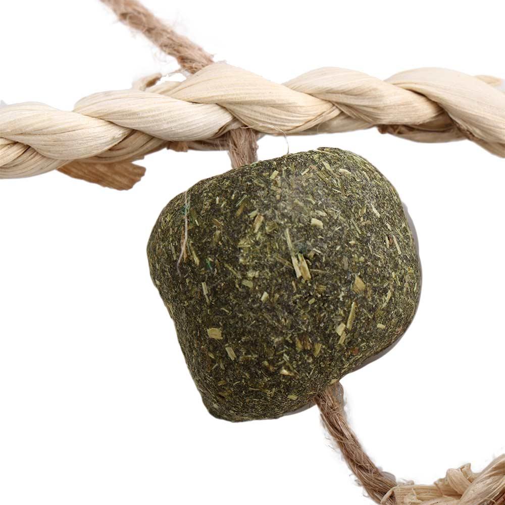 Pigs Teeth Grinding Natural Hanging Cage Accessories Molar Rattan Ring Buuny Chew Toy Rabbit Treats