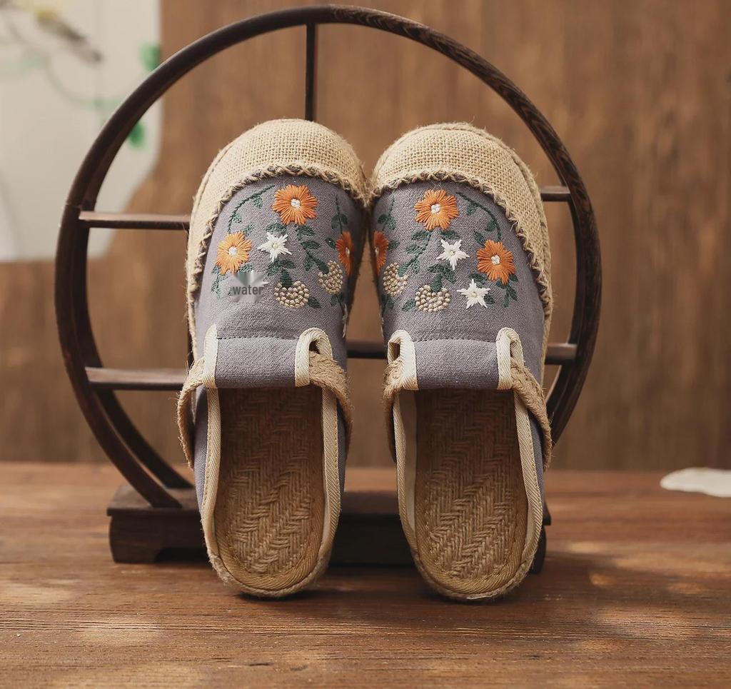2025 Вышитые балетки: Весна, лето, осень Женская повседневная обувь из льна в национальном стиле
