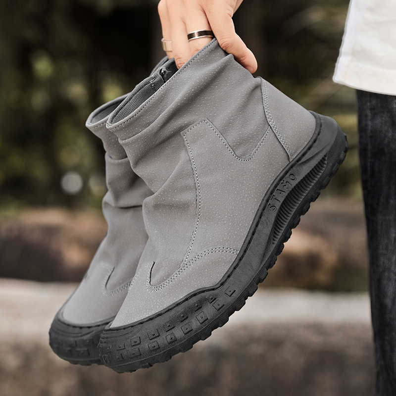 New High Top Workwear Shoes Trendy and Versatile Breathable and Non Slip Casual Labor Protection Shoes Men's Boots