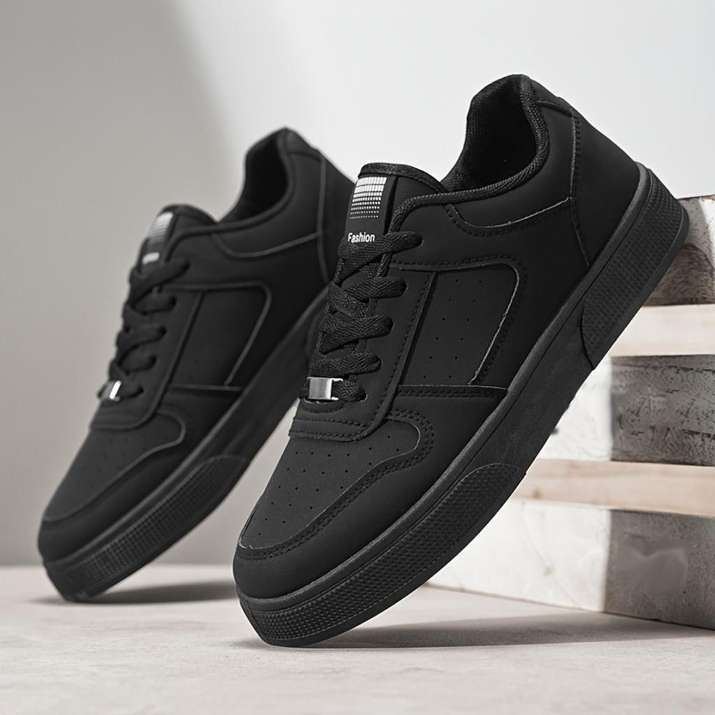 Дышащая обувь для скейтбординга - стильные черные низкие повседневные кроссовки с прочным верхом из полиуретана и подошвой из ПВХ, удобная шнуровка