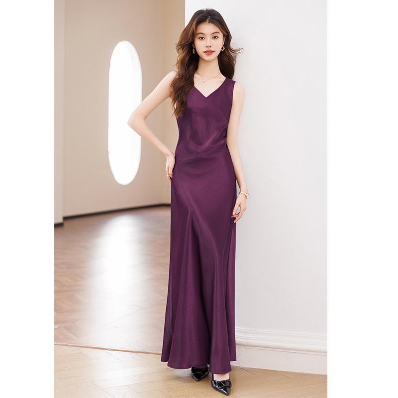 Женский костюм-двойка (блейзер и платье) из ацетатного сатина, для миниатюрных, - Коллекция Весна 2026