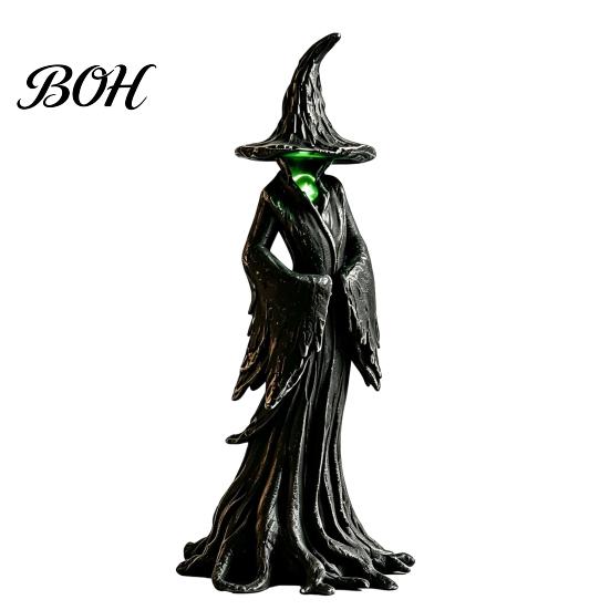 Resin Magic Figurine Halloween Witch Statue, LED Light Up Gothic Figurine, Haunted House Prop Dark Fantasy Mysterious Sculpture for Desktop Bookshelf