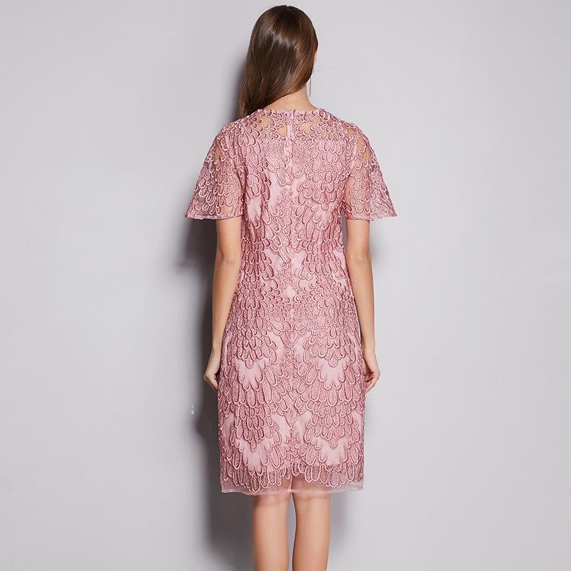 Летнее платье из вышитого кружева большого размера - Универсальное праздничное платье для мам