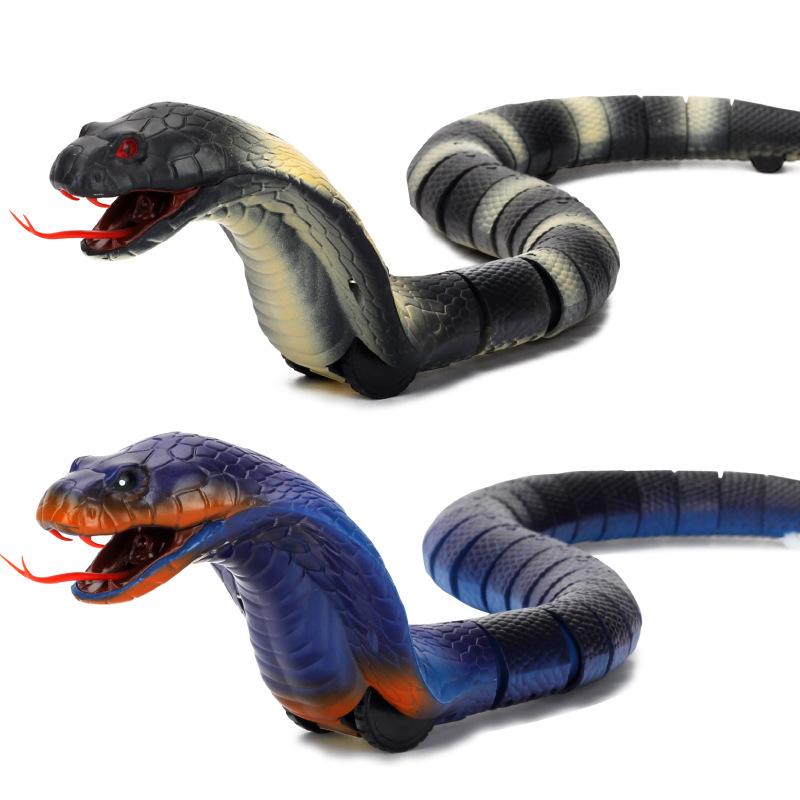 Scary Toy Remote Control Snake Trick Electric Snake Simulation Animal Cobra Infrared Insect Specimen Model