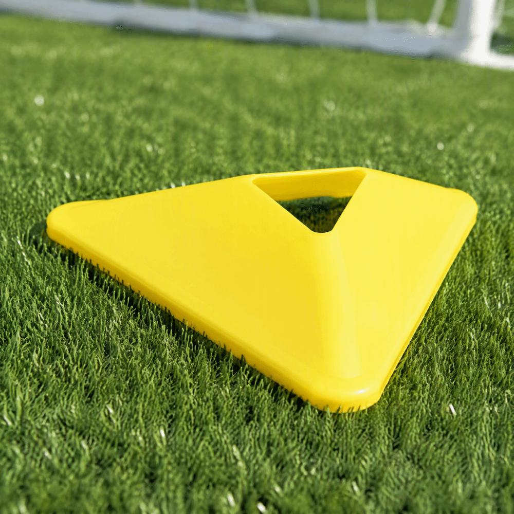 20 Pcs Center Opening Triangle Marker Disc Triangle Shape Obstacle Marker Sign Football Training