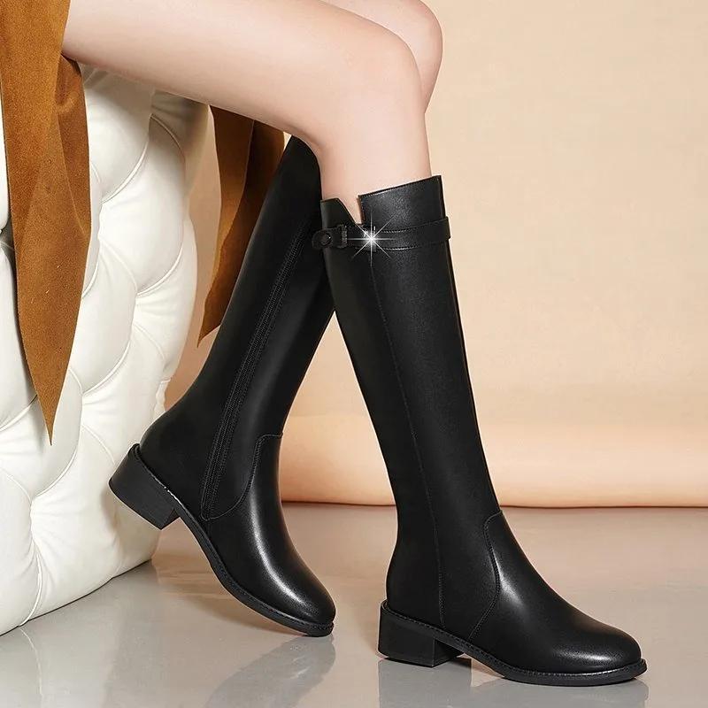 Осень/Зима Новые Женские Длинные Сапоги Теплые На Низком Каблуке Боковая Молния Пряжка Ремня Стройнящие Сапоги До Колена Черные Рыцарские Сапоги