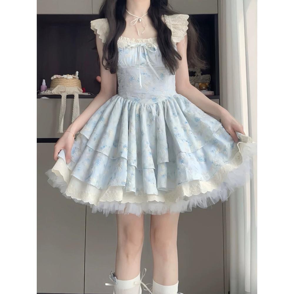 Summer New Lace Splicing Floral Dress Small Flying Sleeves Princess Puffy Short Skirt Casual Women Close Waist and Look Thin