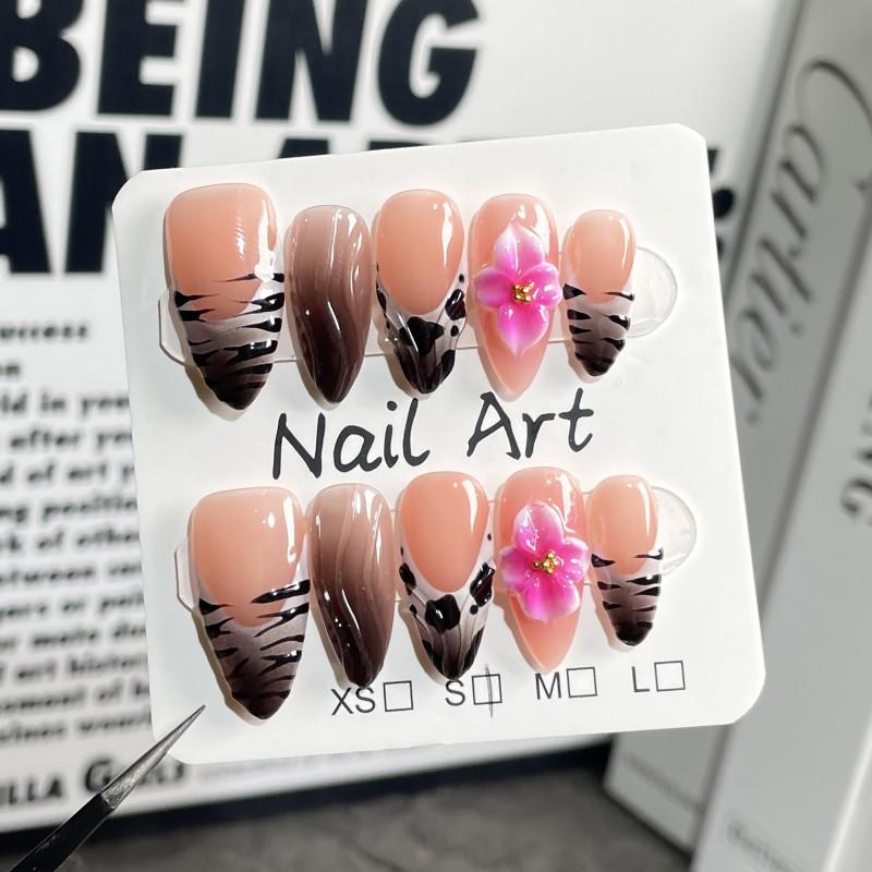 3D Floral Embossed Press-On Nails Sweet French Style Almond Shape Gel-Like Transparent Nail Tips Women
