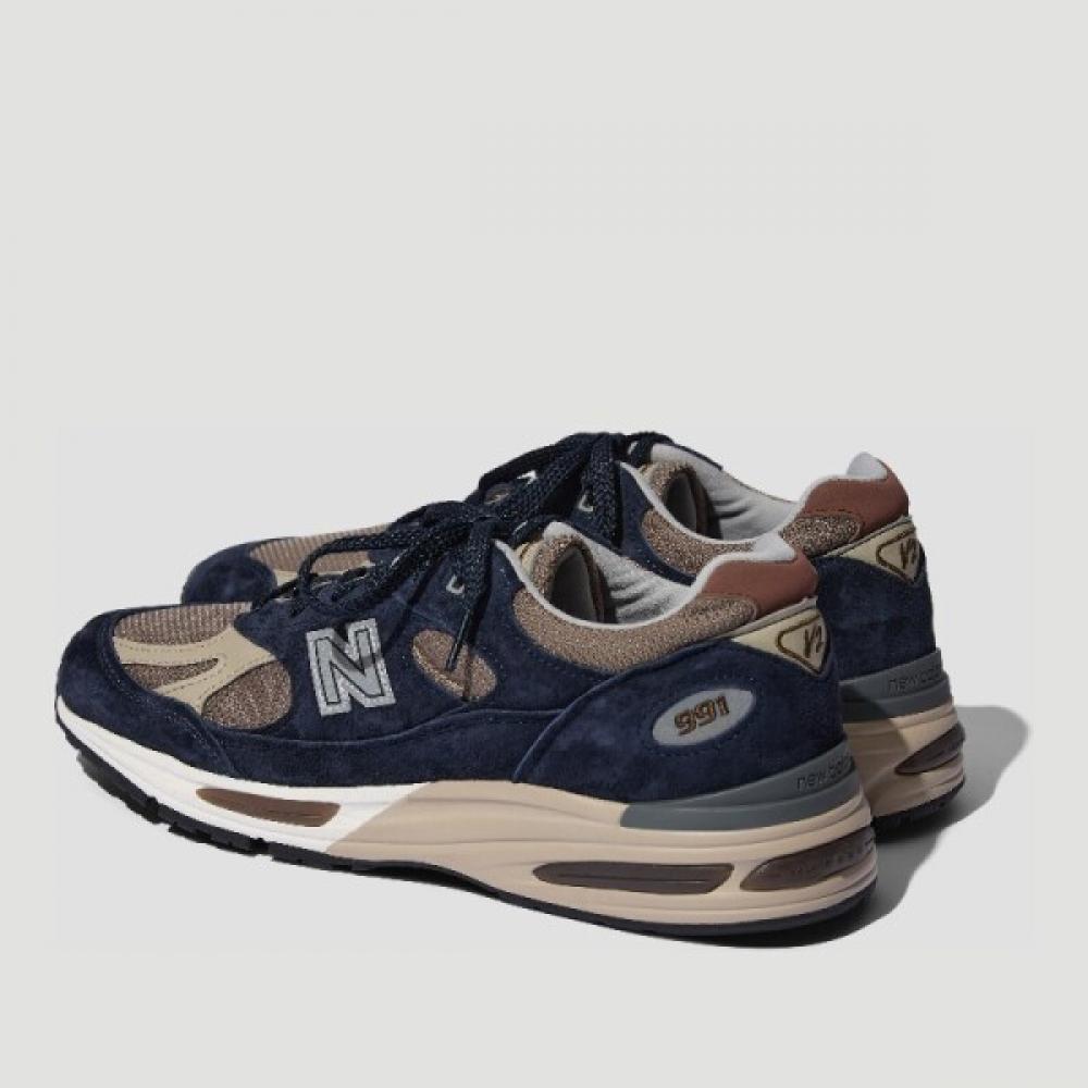 New Balance 991v2 Sneakers After Midnight Sepia Tint U991db