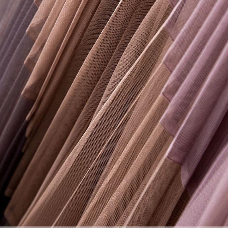 Плиссированная марлевая юбка с принтом, высокая талия, эластичная талия, юбка средней длины с большим подолом, кружевная юбка трапециевидной формы со спиральной цветной строчкой