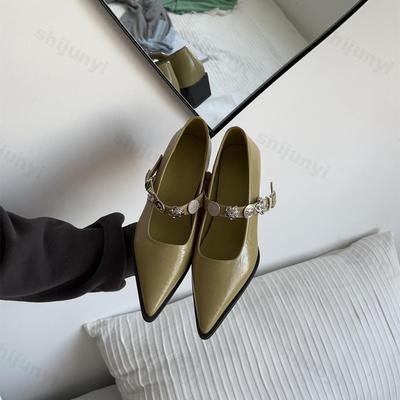 Модная женская обувь на плоской подошве с острым носком 2025 Новая мода Мэри Джейн Стразы Женская обувь с неглубоким вырезом Ремешок с пряжкой Женская обувь на плоской подошве