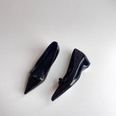 Женские балетки Новые балетки с бантом для женщин Балетки с острым носком Слипоны Лоферы для ленивого повседневного ношения Удобные кроссовки Женские