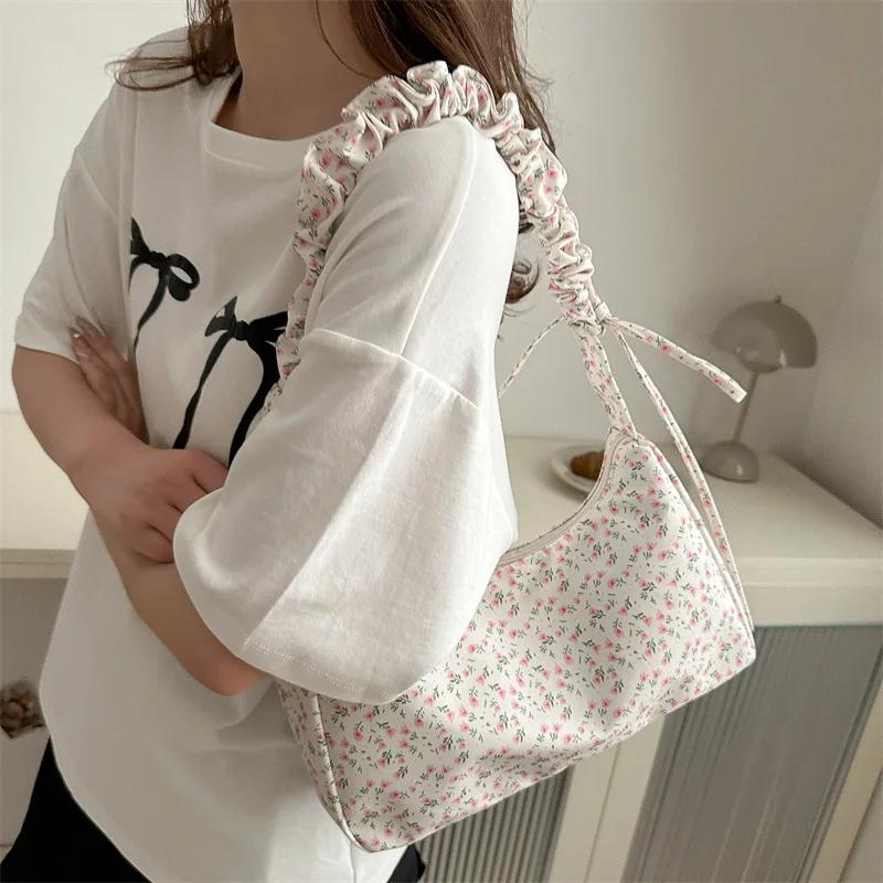 Fresh Canvas Armpit with Pleated Arch Literary Girl Broken Flower Portable Shoulder Bag New