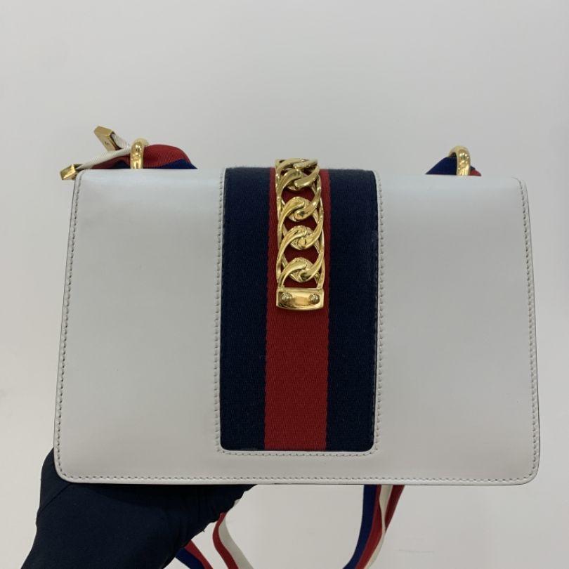 [Pre-Owned] Sylvie Gold Buckle Striped Web Satin Bow Wide Shoulder Strap Leather Handbag - Excellent #TXV5FG