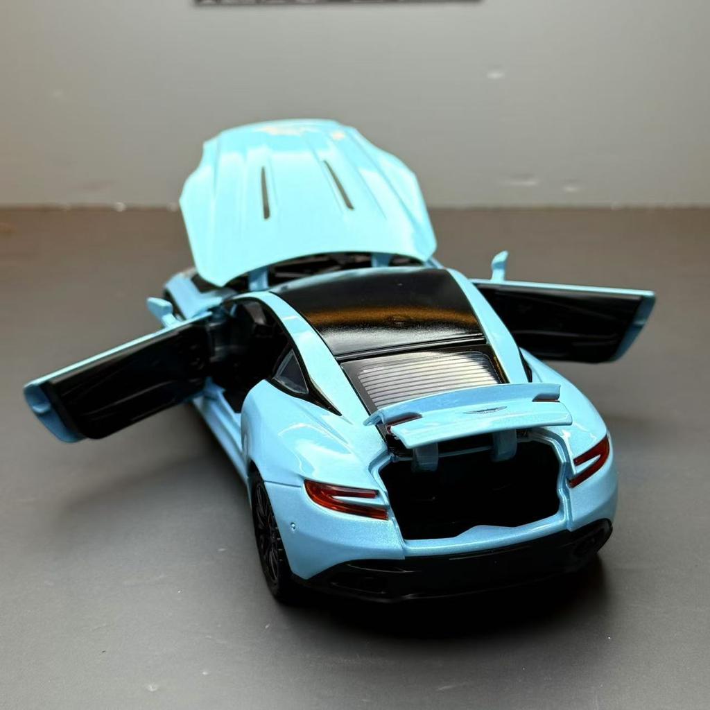 Коллекционная модель автомобиля Martin DB12 из сплава в масштабе 1/32, детская игрушечная машина со звуком и светом, праздничные подарки, игровая машина для мальчиков