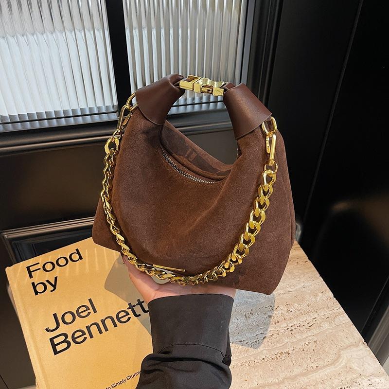 Niche design textured commuter portable women's bag 2025 autumn and winter new retro matte chain crossbody dumpling bag