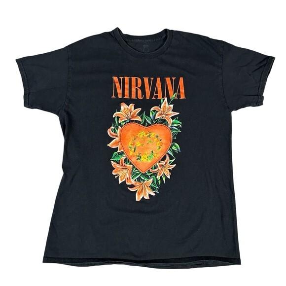 26 Nirvana Heart-Shaped Box Black Floral T-Shirt Large Unisex T-Shirt