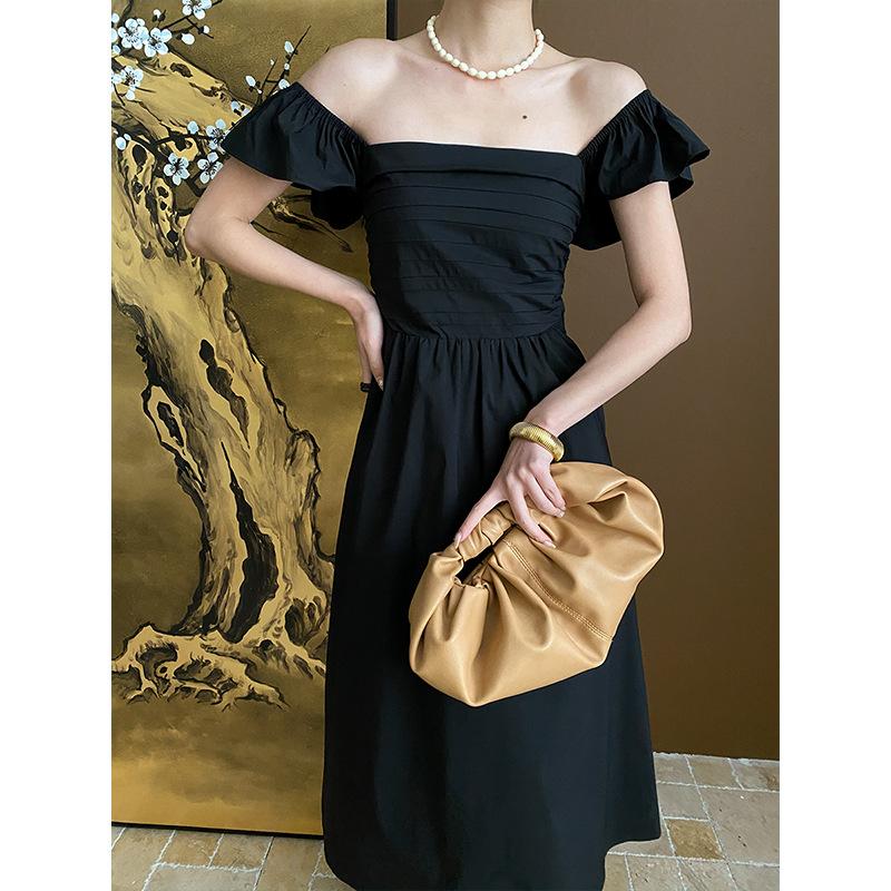 Платье для похудения с квадратным воротником и небольшими летящими рукавами Advanced Sense of Temperament Ранняя весна