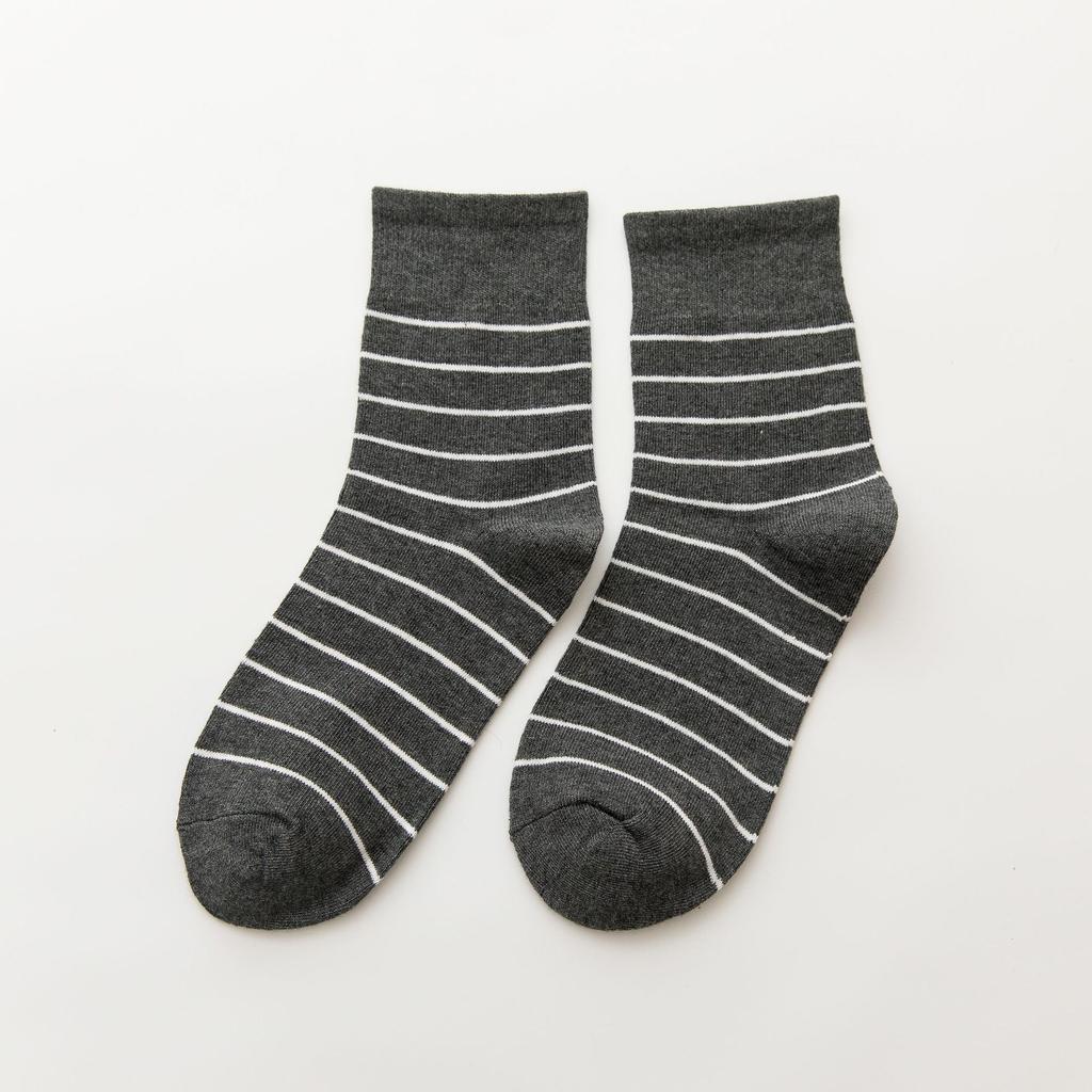 Женские осенне-зимние новинки Все виды полосатых носков-труб колледжа