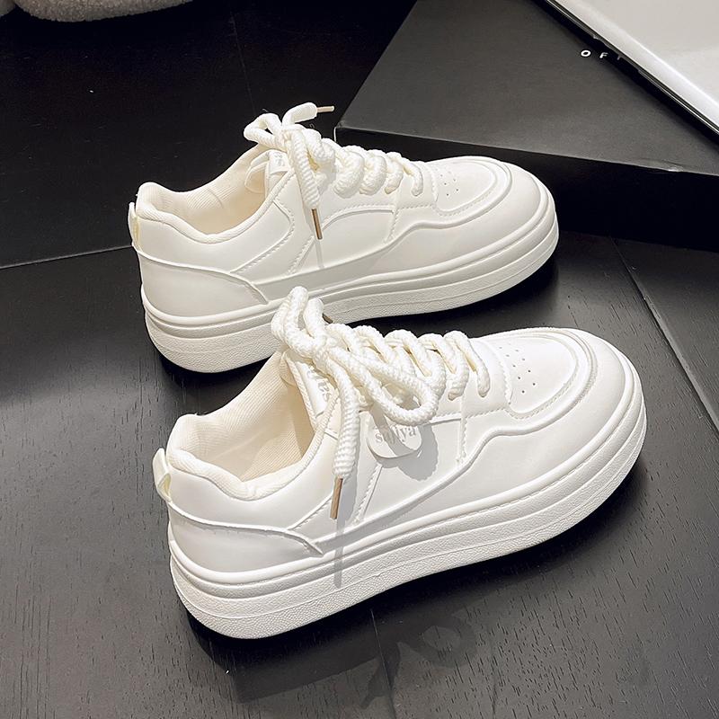 Fashion 2024 New Spring/Summer/Autumn Little White Shoes New Women's Thick Sole Inner Elevated Sports Board Shoes Trendy Casual Shoes