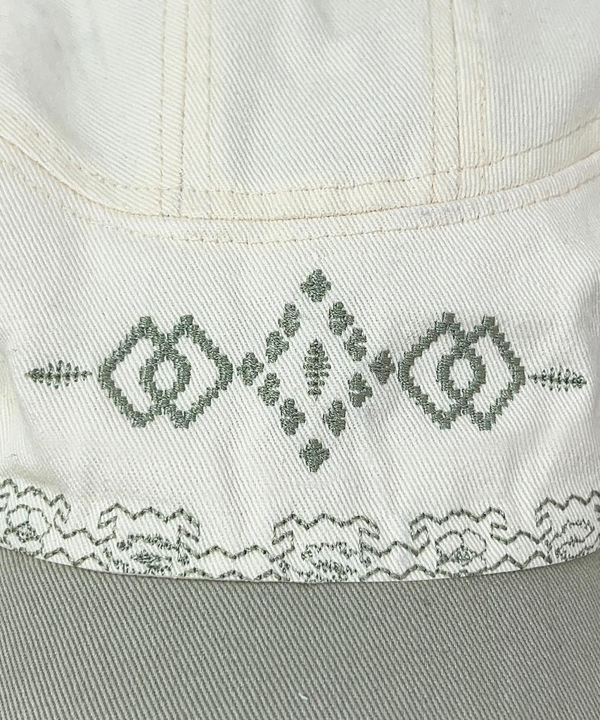 САМЫЙ ХОЛОДНЫЙ МОМЕНТ Кепка Tcm Ethnic с 3 панелями (слоновая кость)