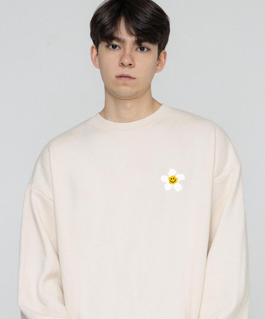 GRAVER [Unisex] Small Tape Flower Dot Smile Sweatshirt_Cream