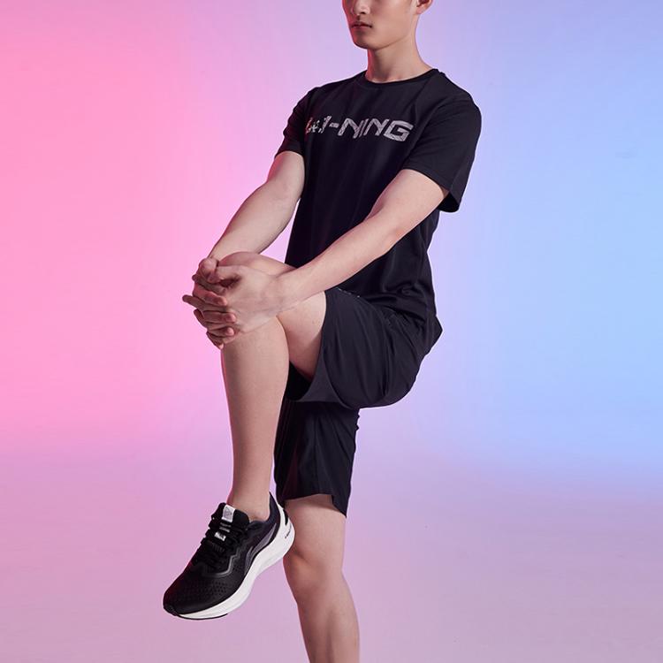 Мужские футболки Li Ning Черные с круглым вырезом Умеренный прямой крой ATSQ305-2