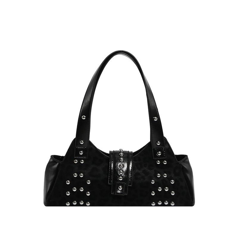 Сумка класса люкс, Маленькая сумочка, Нишевый дизайнерский сенс, Сумка под мышкой, Функциональная сумка-багет с заклепками