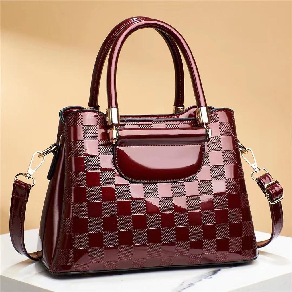 Stone Grain Genuine Leather Small Crossbody Bag With Inner Pocket For Casual Wear