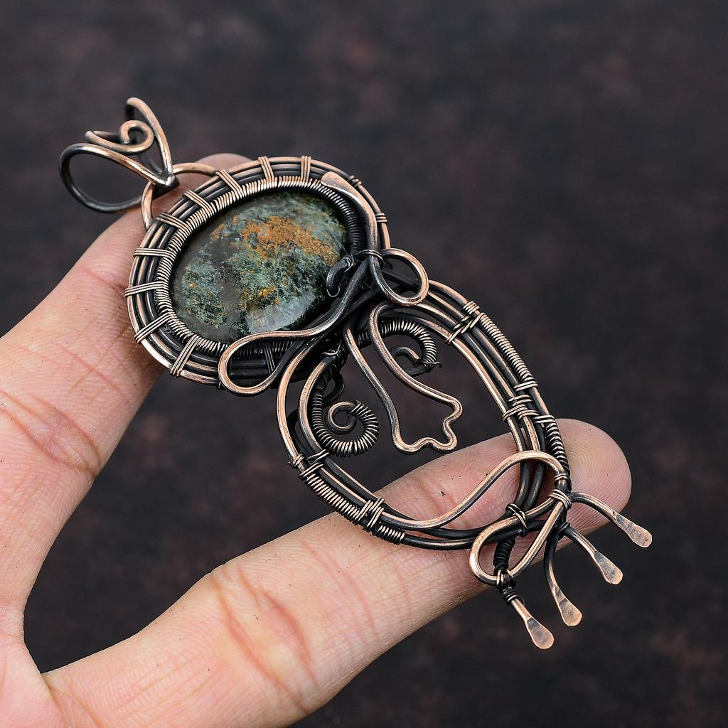 Гарнет Спессартин в известняке Подвеска Медная проволока Обернутая подвеска Камень Медное ювелирное изделие Ручная работа Подвеска Совершенно новая Подвеска Подарок для нее