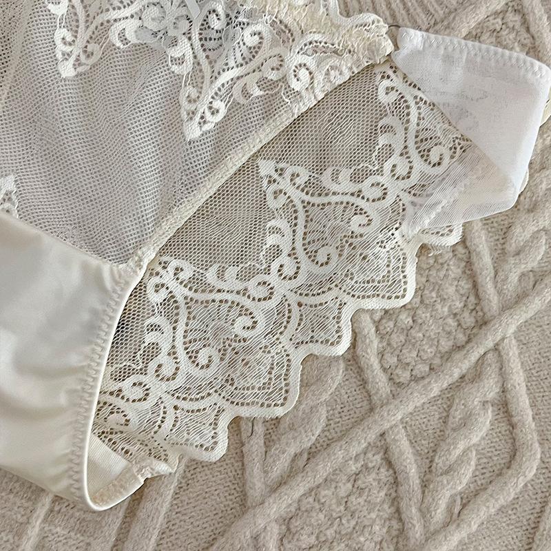 Sexy and Hot Lace Low-waisted Breathable Pure Desire Triangle Women’s Panties