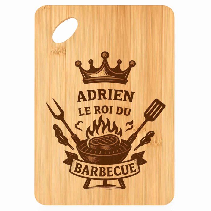 Planche à découper - PLANETEE - Adrien Roi du Barbecue - 30x20 cm - Bambou - Cadeau gravé pour homme