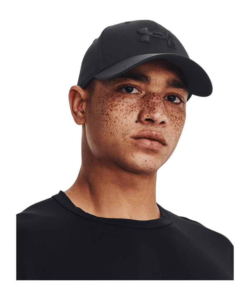 Under Armour Кепка UA Blitzing с регулировкой 1376701 Черный Черный ОДИН РАЗМЕР Мужская