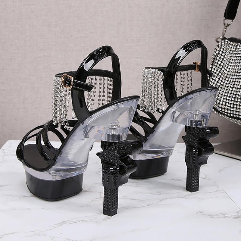 Свадебная обувь на платформе Босоножки на высоком каблуке с кристаллами