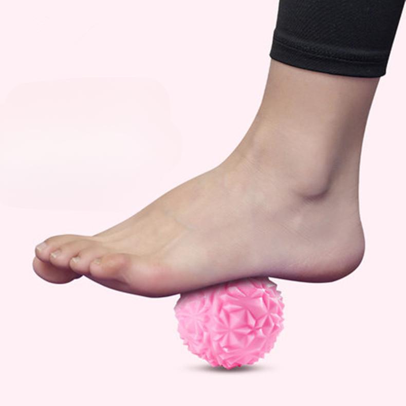 Foot Ball Foot Massage Ball PVC Diameter 7cm Fitness Ball Relaxation Yoga Fascia Ball Hedgehog Fascia Ball