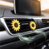 2 шт. Милый Подсолнух Украшение для Автомобиля Ароматизатор Аксессуары для Женщин Зажим для Вентиляционного Отверстия Салона.