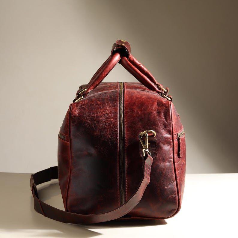 Сумка-викендер из кожи полной зернистости: Сумка-даффл ручной работы, ручная кладь