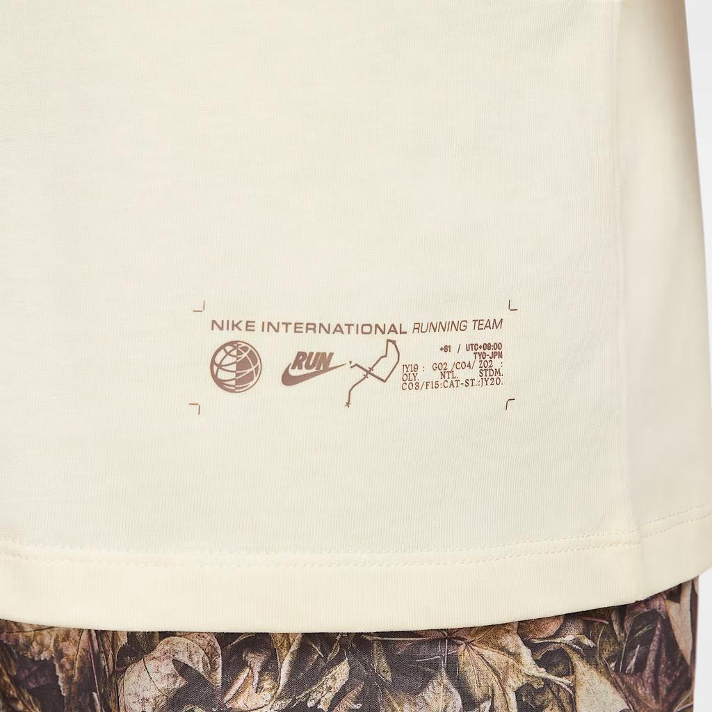 Nike Tank Tops Men's Beige Crew Neck Moderate Other
